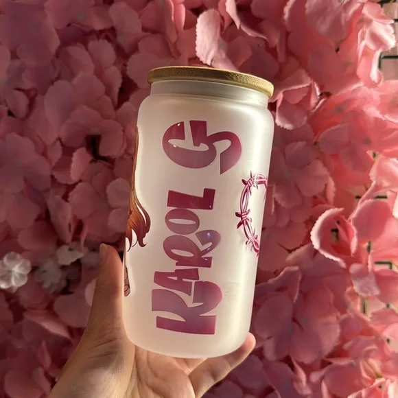 Karol g bratz cup - Picture 2 of 3